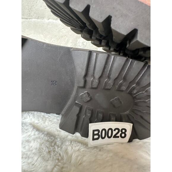 Seychelles 8.5 Cashew Boot Chelsea Pull on Festival Lug sole - Picture 6 of 6